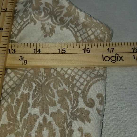 APP 9 Women's Size M Cream Blouse with floral desi - Picture 8 of 12